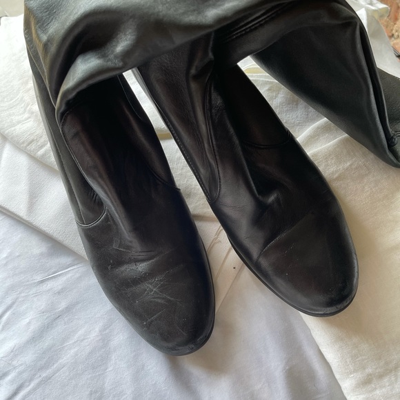 Stuart Weitzman boots - Picture 3 of 8